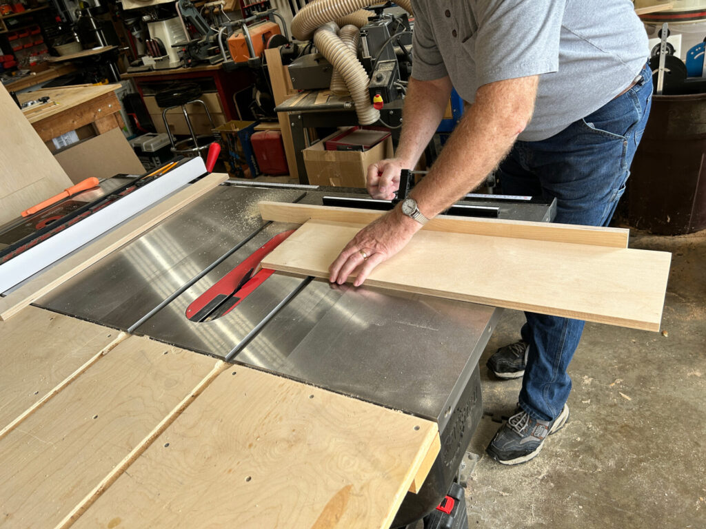 Crosscutting the base to length with a miter gauge